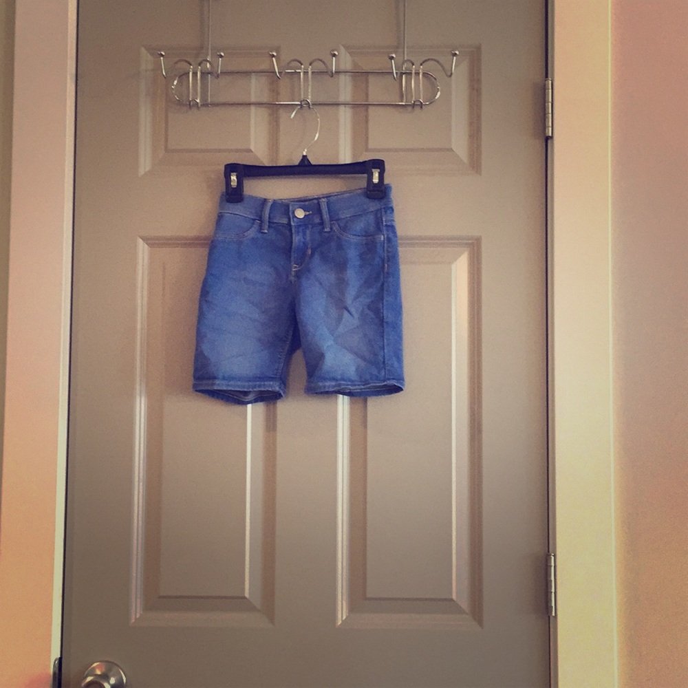 Cute jegging shorts!